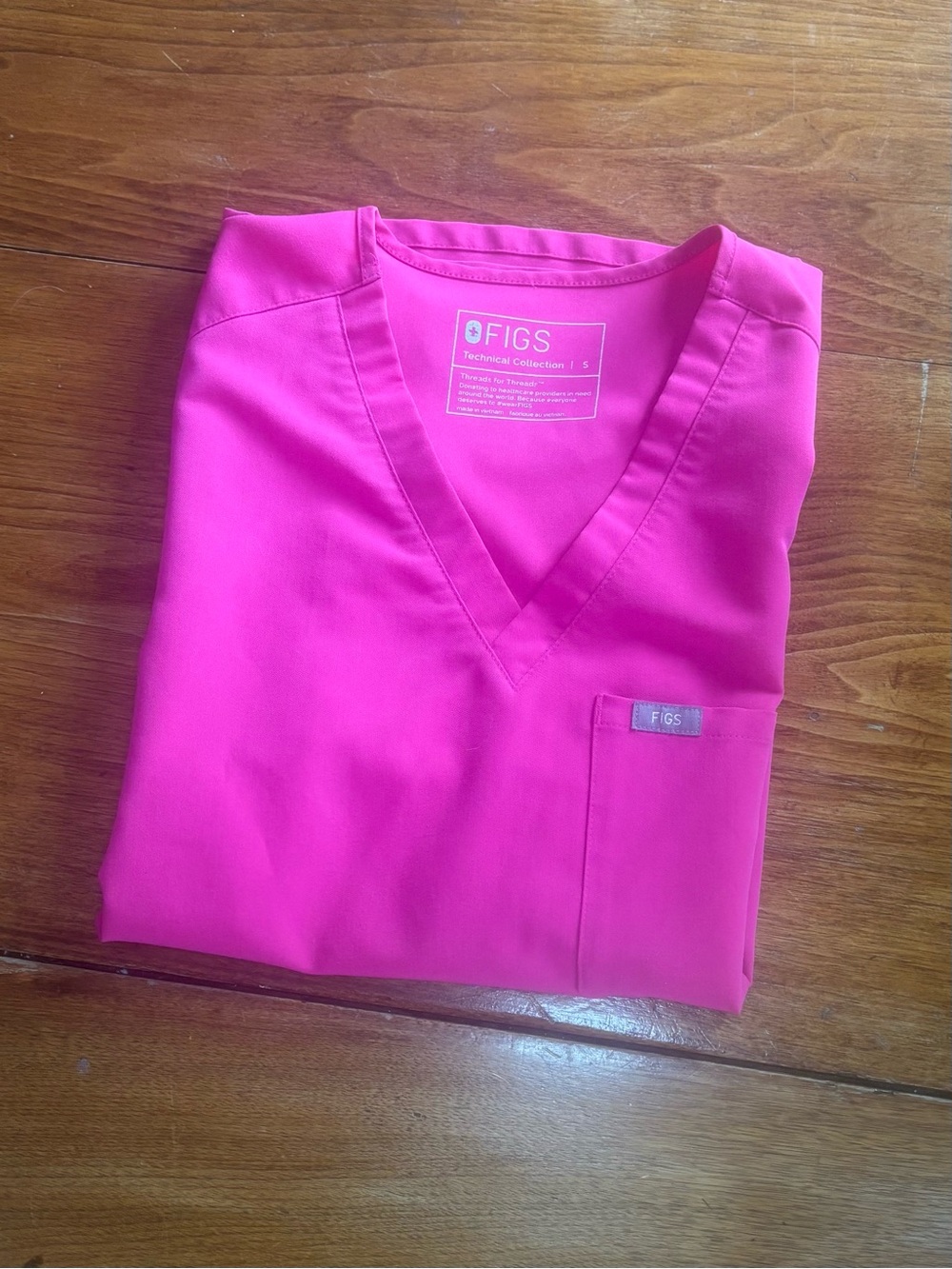 FIGS Shocking Pink Scrub Set Small Catarina Top Zamora Pants Limited Edition - Picture 2 of 5